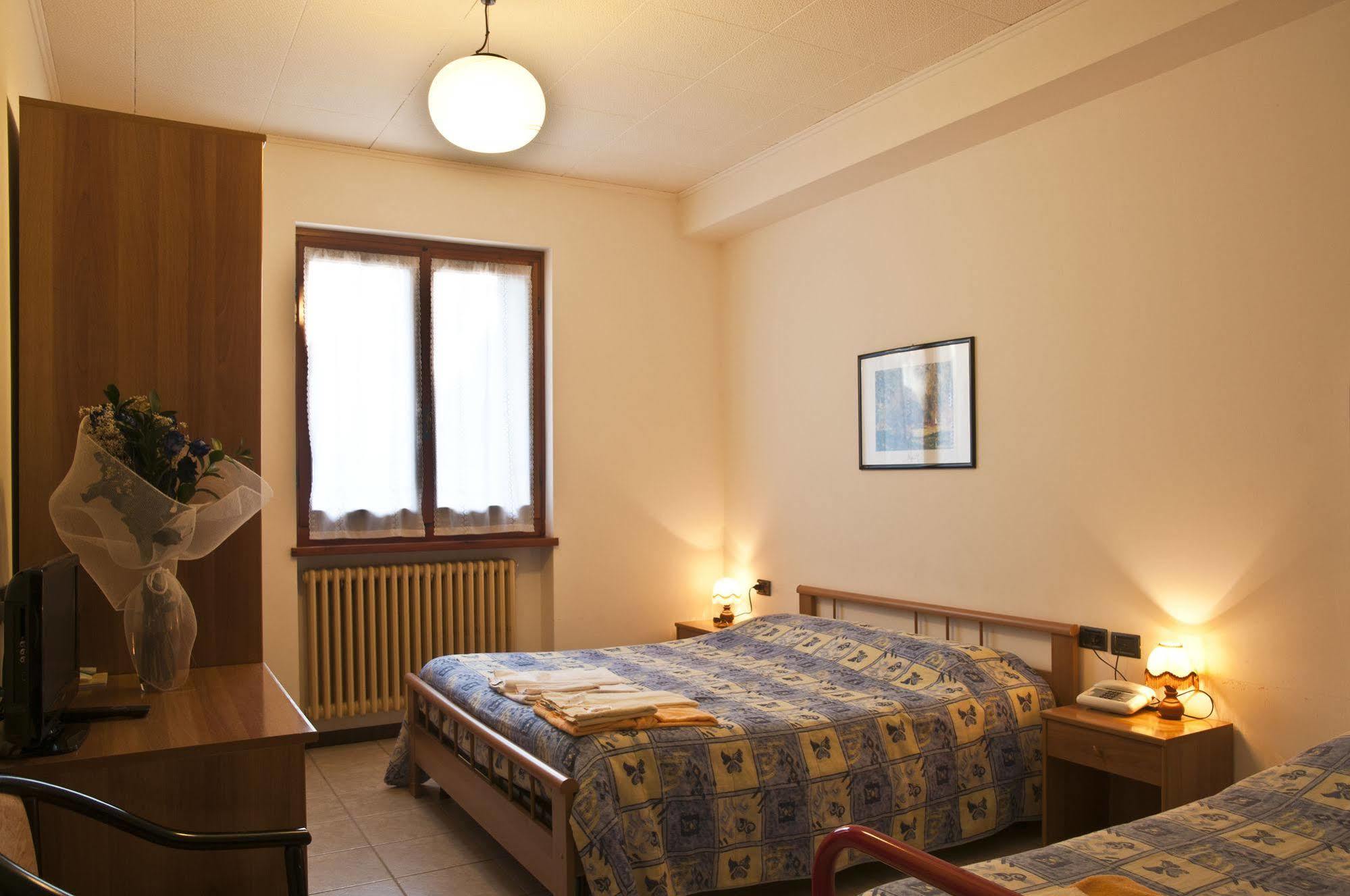 Albergo Legazzuolo Montecampione Artogne Экстерьер фото